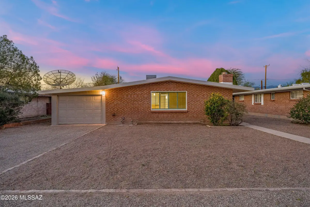 5819 E Rosewood, Tucson, AZ 85711 - #1