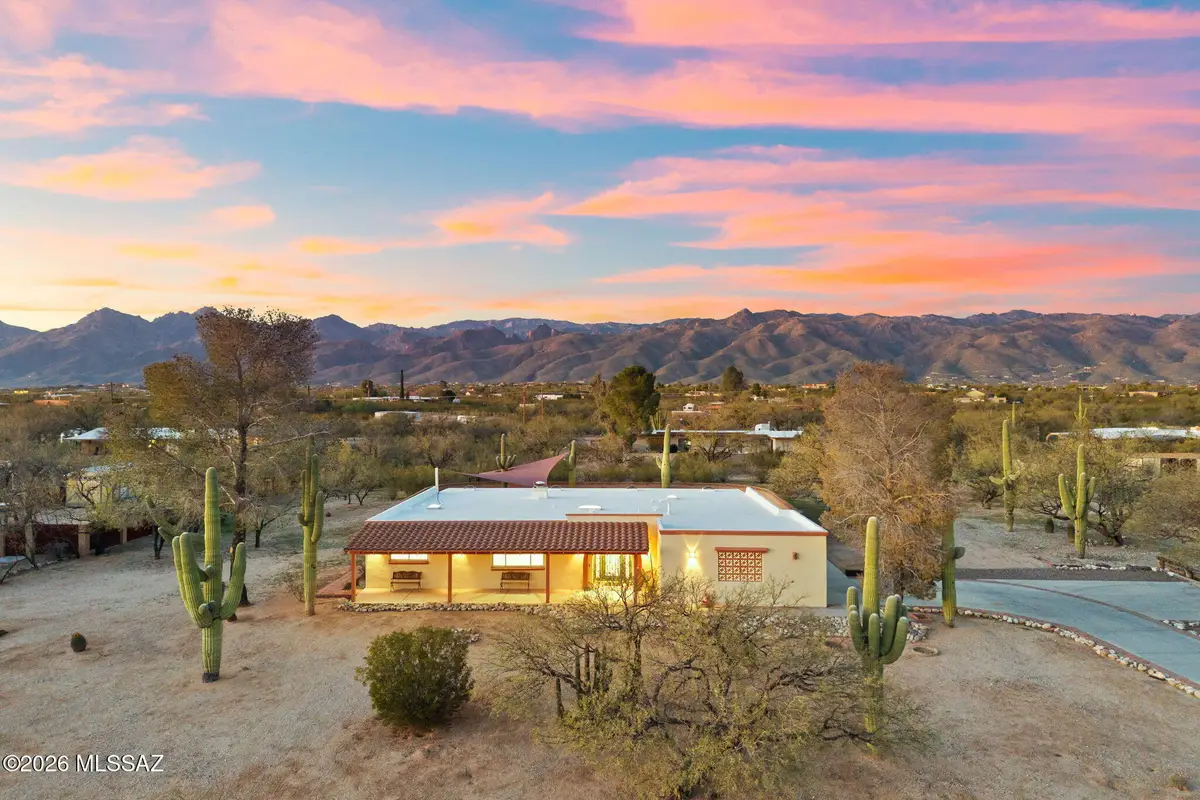 10631 E Rusty Spur, Tucson, AZ 85749 - #1