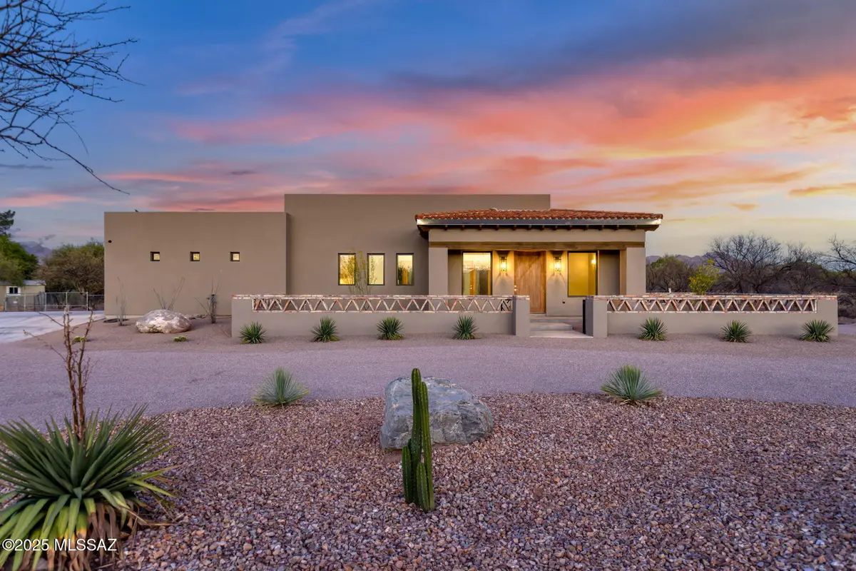 2352 Circulo De Anza, Tubac, AZ 85646 - #1