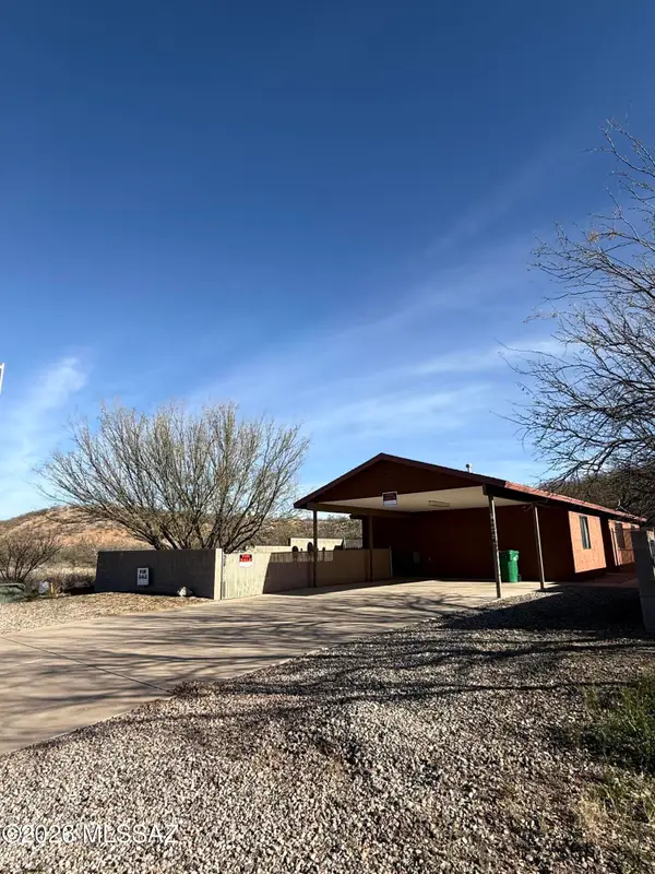 118 E Santa Cruz, Huachuca City, AZ 85616