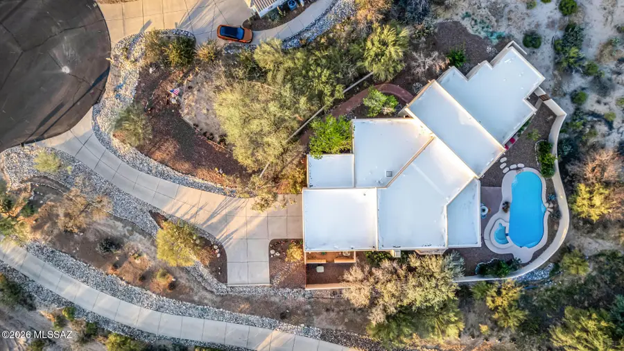 1041 W Saddlehorn, Oro Valley, AZ 85704 - #2