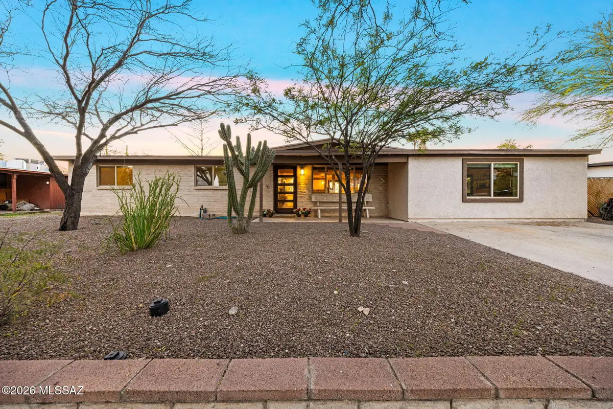 4723 N Maddux, Tucson, AZ 85704 - #1
