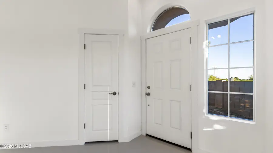 574 Duchess, Sierra Vista, AZ 85635 - #3