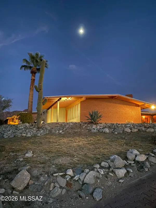 31 W Los Pinos, Tucson, AZ 85704