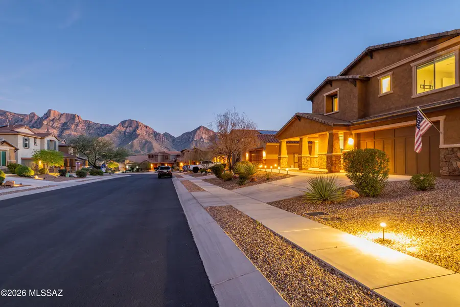 11785 N Silverscape, Oro Valley, AZ 85737 - #2
