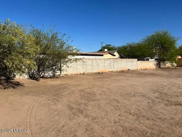 245 E Mohave, Tucson, AZ 85705 - #3