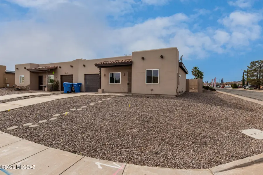 850 Four Winds, Sierra Vista, AZ 85635 - #2