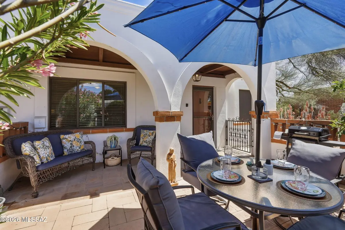 189 S Paseo Sarta, Green Valley, AZ 85614 - #1