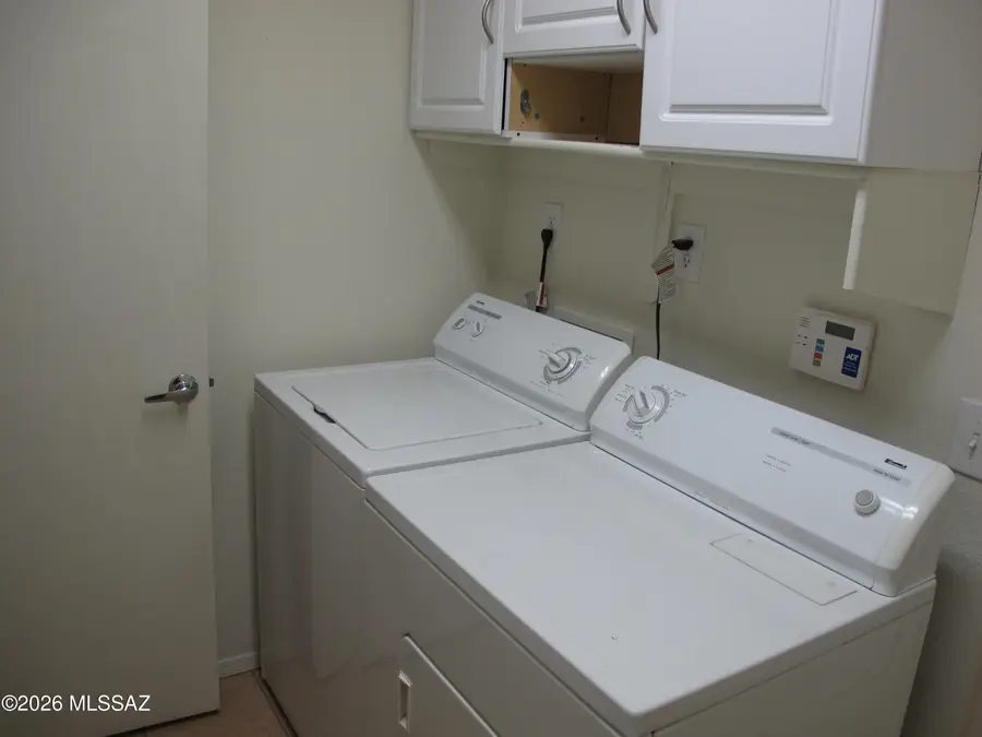 1292 W Calle Libro Del Retrato, Sahuarita, AZ 85629 - #2