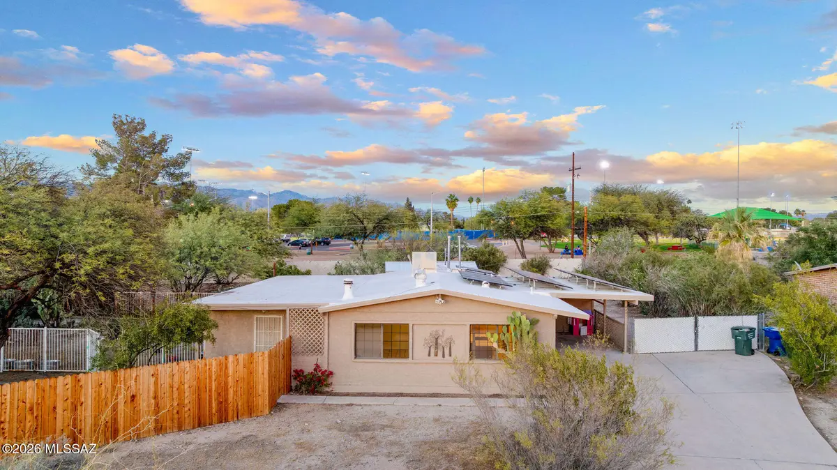 8201 E Lynch, Tucson, AZ 85710 - #1