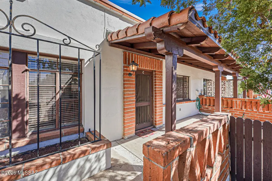 515 S La Caada, Green Valley, AZ 85614 - #3