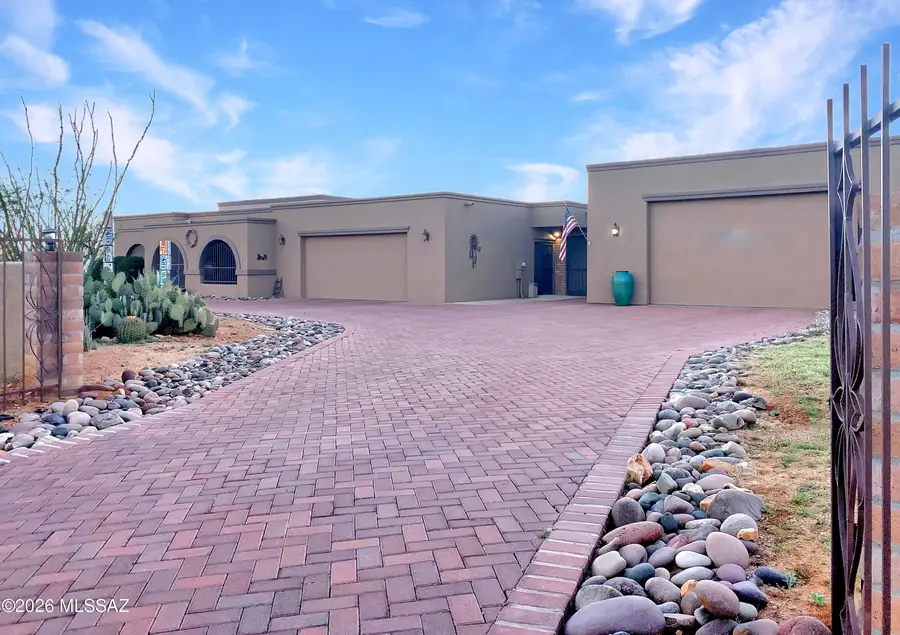891 W Paseo Potrerro, Green Valley, AZ 85622 - #2