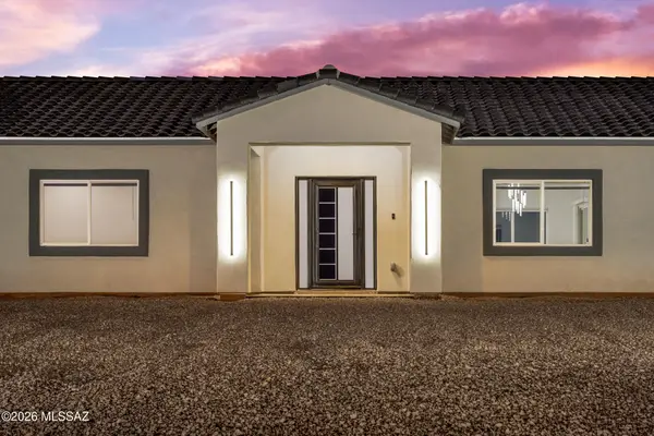 24 Camino Olympia, Rio Rico, AZ 85648