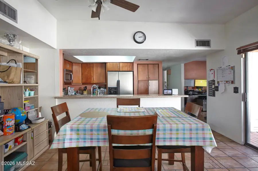 3239 N Mill, Tucson, AZ 85712 - #3