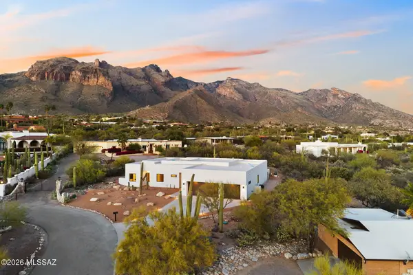 7124 N Chimney Rock, Tucson, AZ 85718