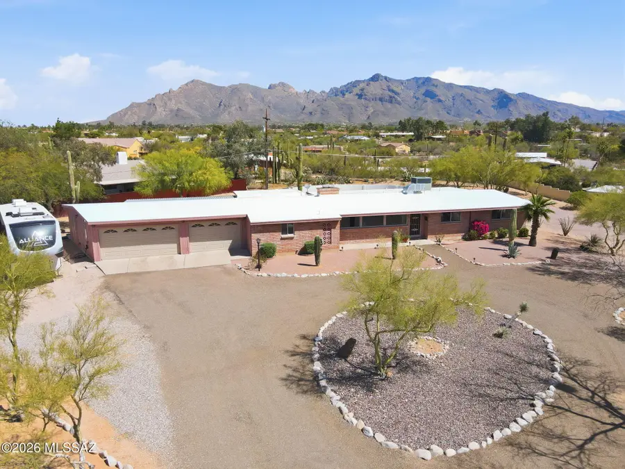900 W Las Palmas, Tucson, AZ 85704 - #2