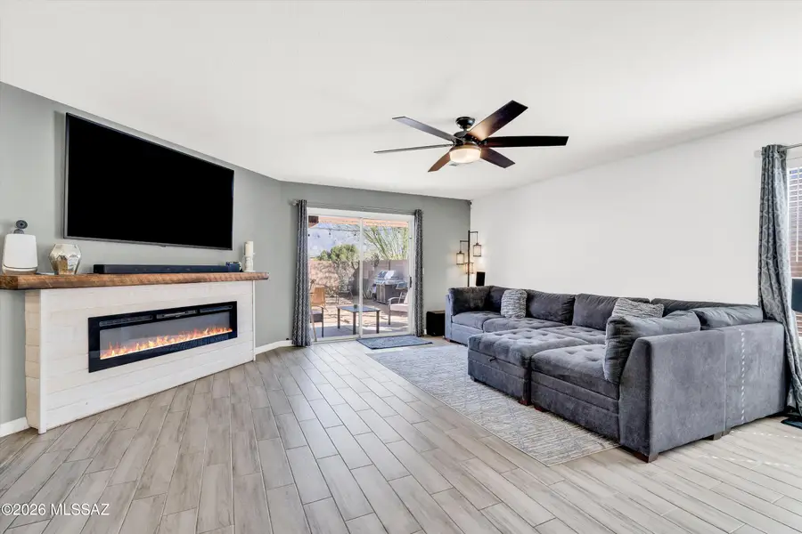 4245 E Sapphire Falls, Tucson, AZ 85712 - #2