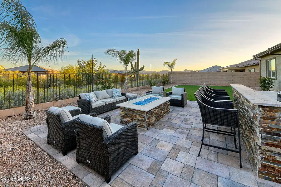 10702 N Cactus Point, Tucson, AZ 85742 - #2