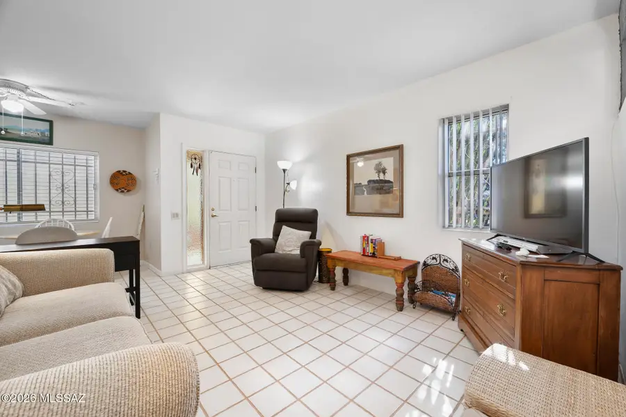 148 W Calle Del Ano, Green Valley, AZ 85614 - #3