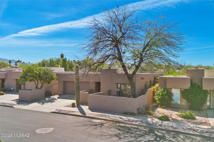 137 S Shadow Creek, Tucson, AZ 85748 - #3