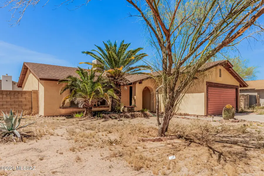 7500 S Via Hermosa, Tucson, AZ 85746 - #2