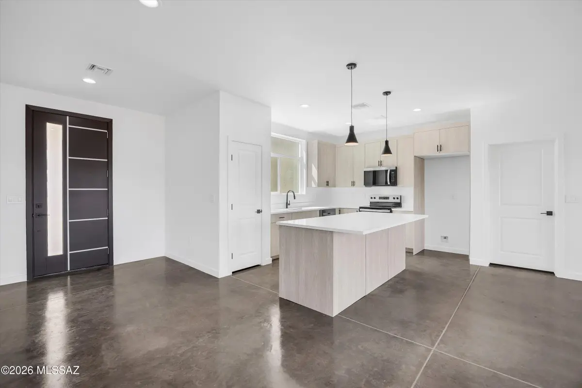 1564 Pinguinos, Rio Rico, AZ 85648 - #1