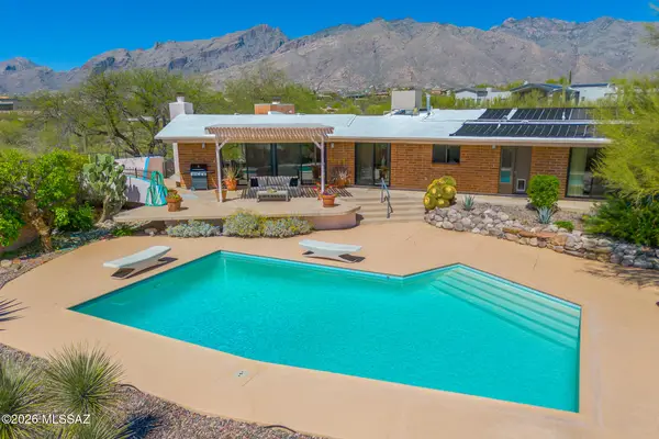 5025 E Calle Barril, Tucson, AZ 85718