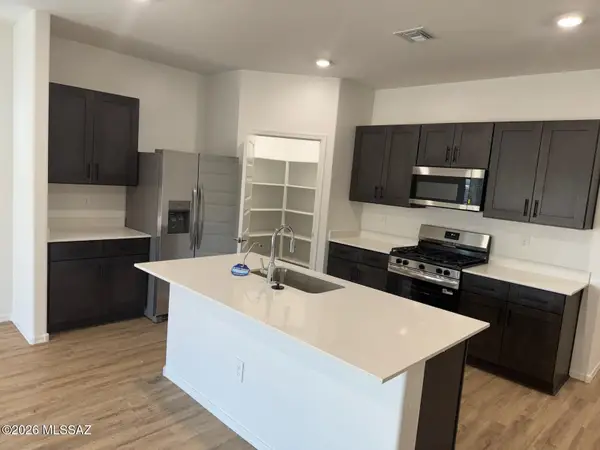 1118 S Grantham, Vail, AZ 85641