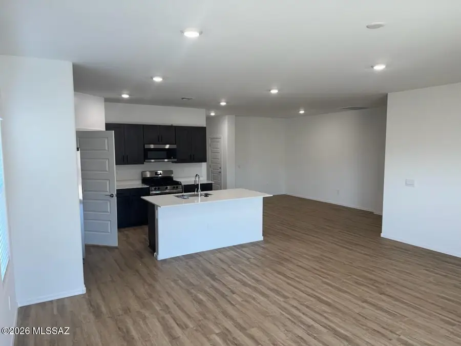 1118 S Grantham, Vail, AZ 85641 - #2