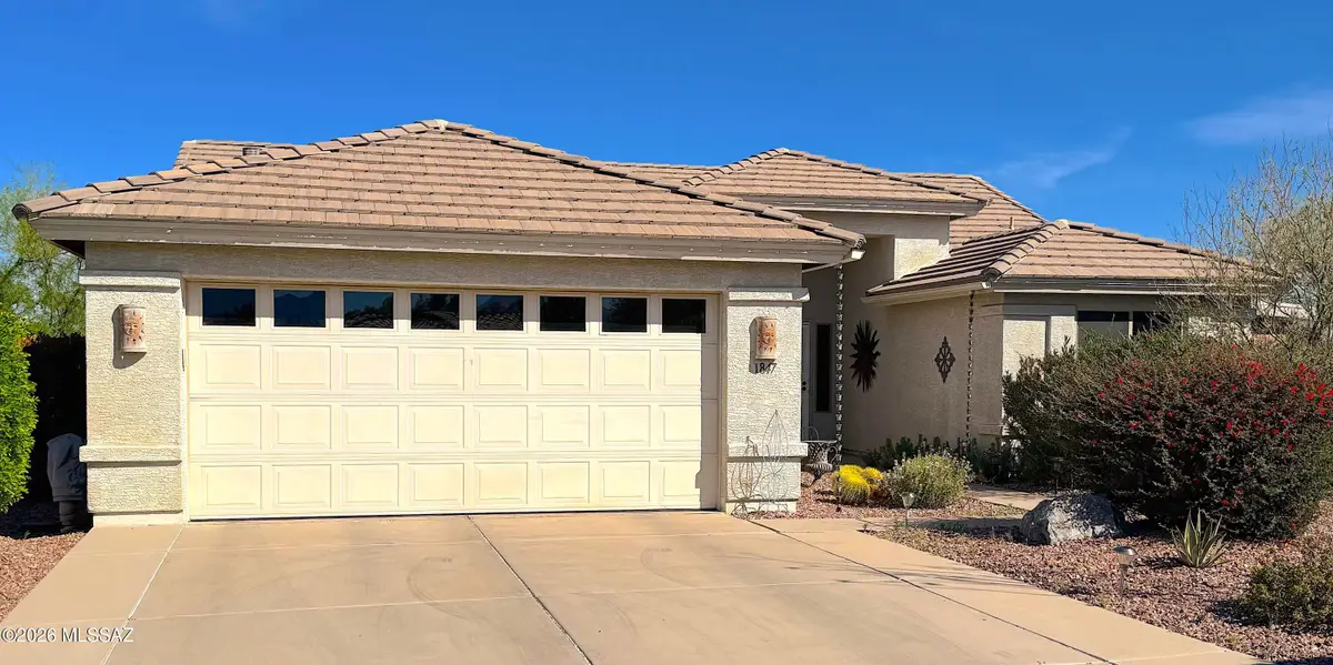 1847 E Desert Lark Pass, Green Valley, AZ 85614 - #1