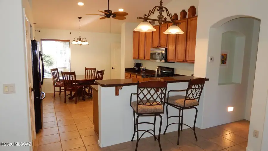 1847 E Desert Lark Pass, Green Valley, AZ 85614 - #3