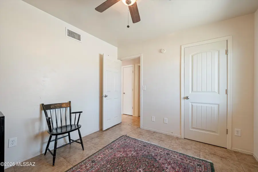 3235 W Dakota, Tucson, AZ 85746 - #3