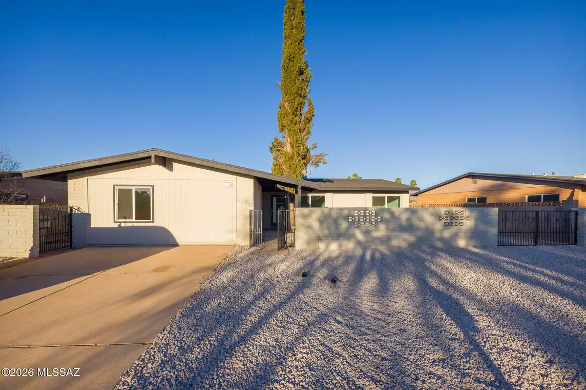 3541 S Avenida De Las Palmas, Tucson, AZ 85730 - #1