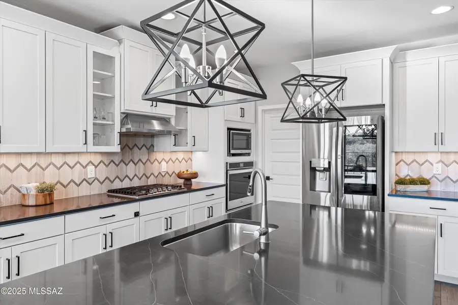 11162 S Golden Aspen, Vail, AZ 85641 - #2