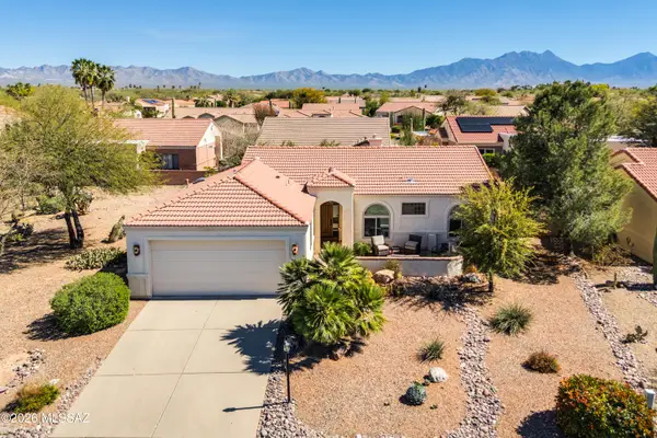 1910 E Purple Martin, Green Valley, AZ 85614