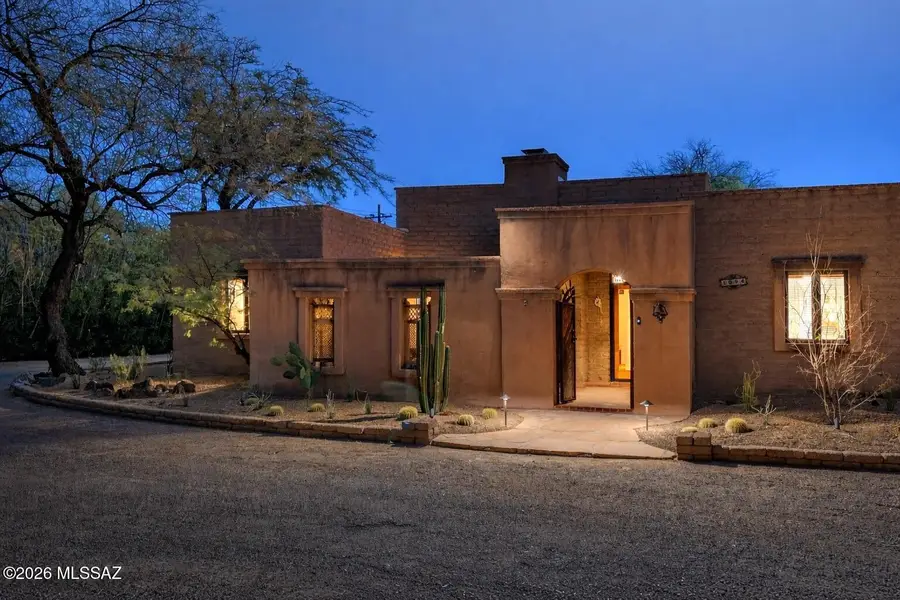 5094 E Fort Lowell, Tucson, AZ 85712 - #2