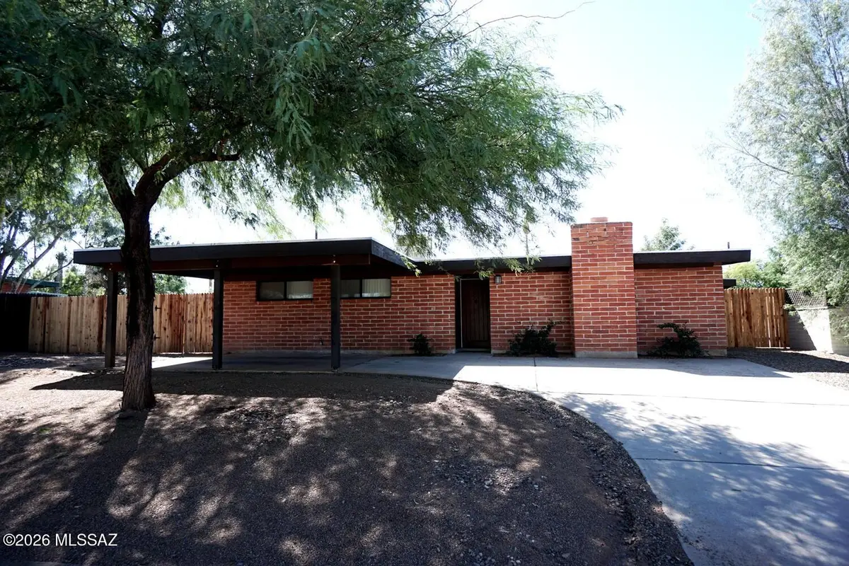8040 E Eli, Tucson, AZ 85710 - #1