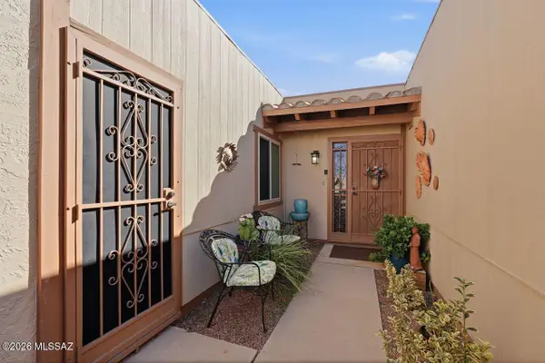 1331 W Calle Serrano, Green Valley, AZ 85622