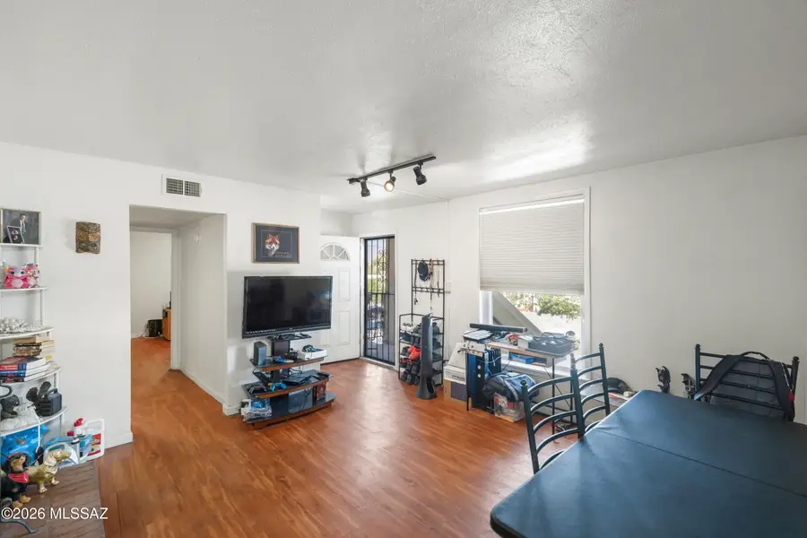 1620 N Wilmot, Tucson, AZ 85712 - #3