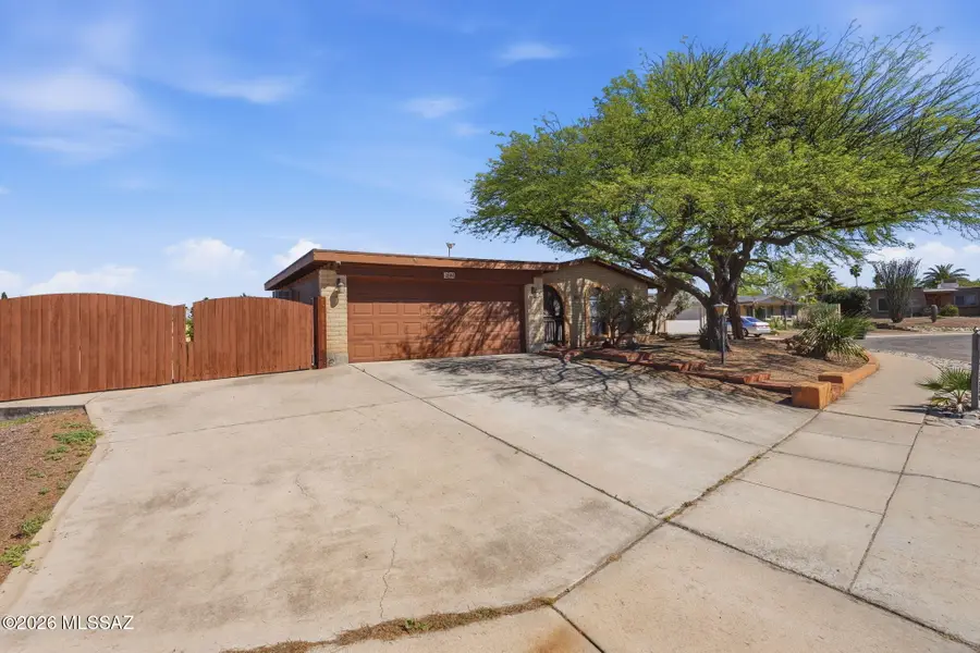 694 N Colette, Tucson, AZ 85748 - #3