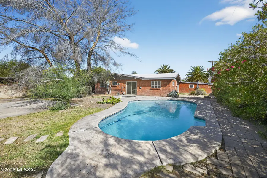 2272 E Blacklidge, Tucson, AZ 85719 - #2
