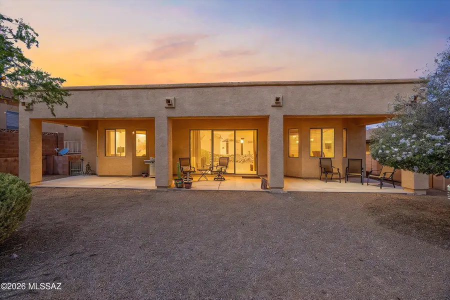 1131 W Tenniel, Green Valley, AZ 85614 - #2