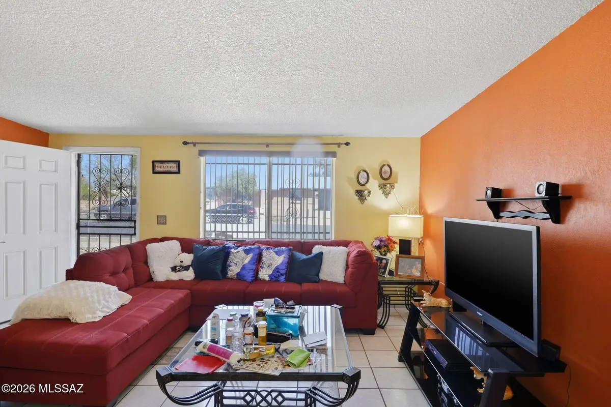 3102 S Sunset Villa, Tucson, AZ 85713 - #1