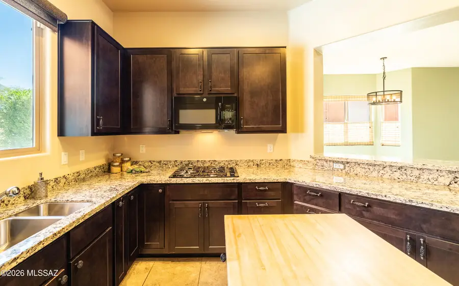 10368 E Jarod James, Tucson, AZ 85747 - #3
