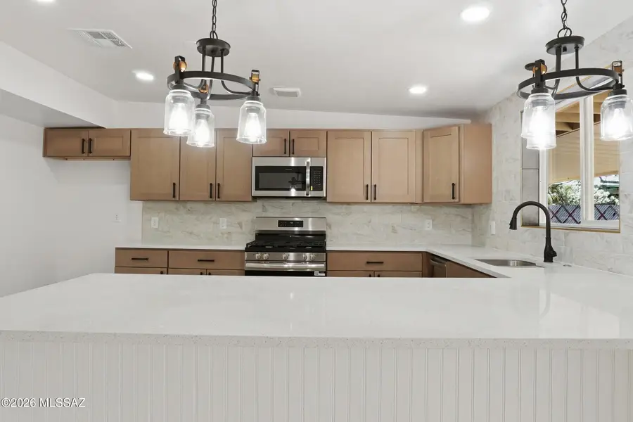 3304 E Bellevue, Tucson, AZ 85716 - #3