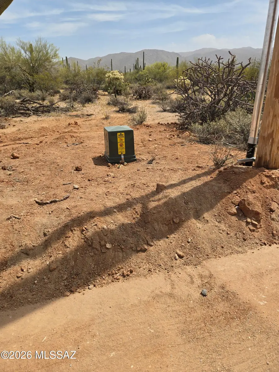 30407004H E Holt, Marana, AZ 85658 - #2