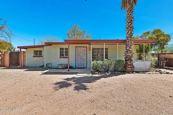 2866 N Desert, Tucson, AZ 85712
