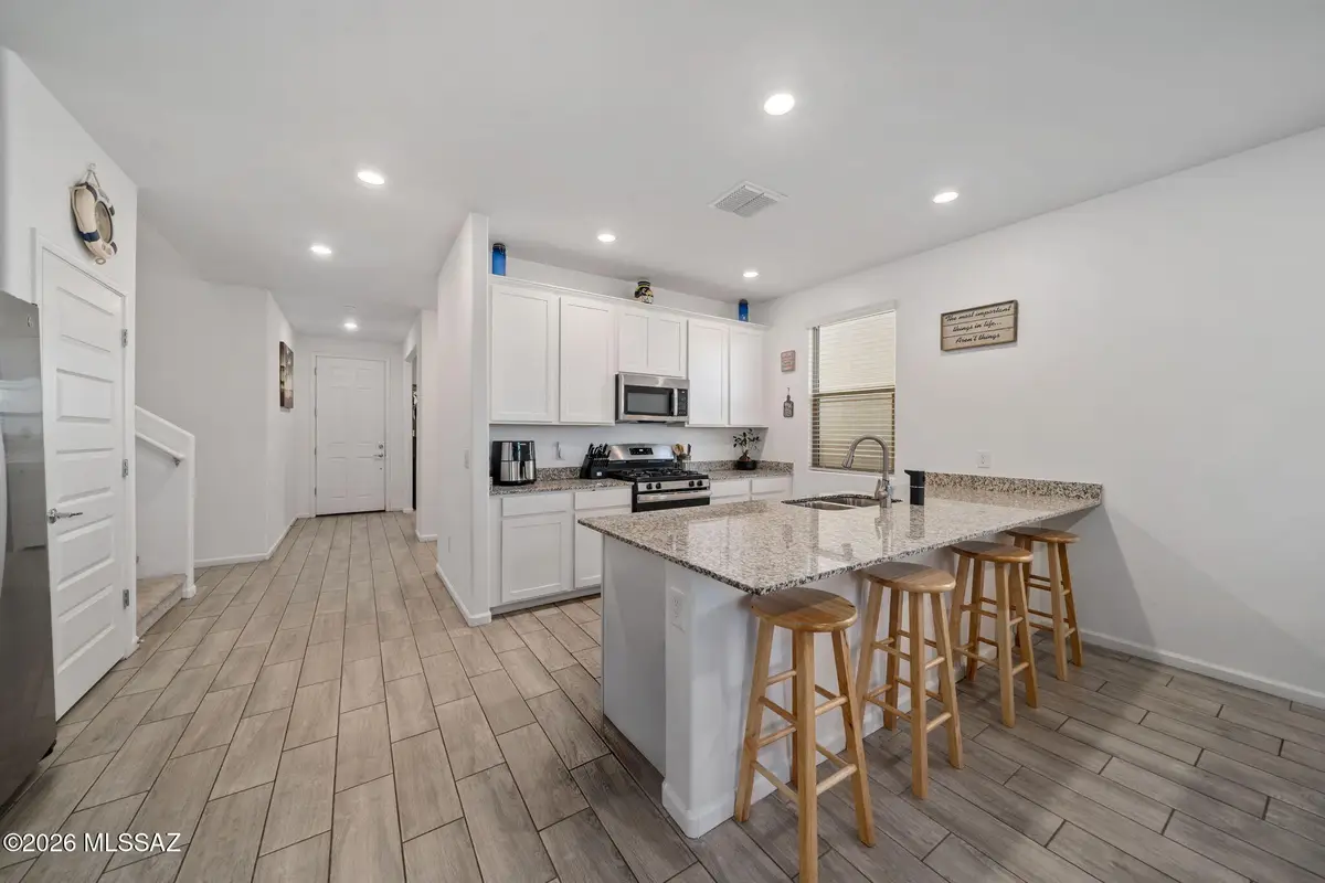 757 W Calle El Teclado, Sahuarita, AZ 85629 - #1