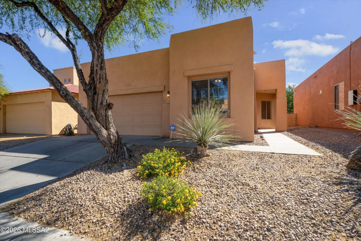 2516 N Yellow Flower, Tucson, AZ 85715 - #1