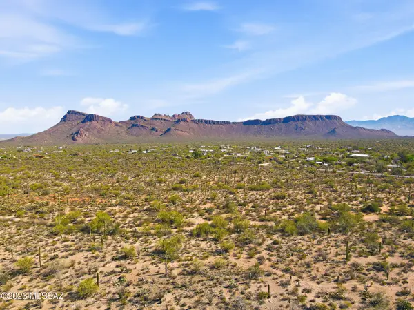 6017 N Placita Sayal, Tucson, AZ 85743